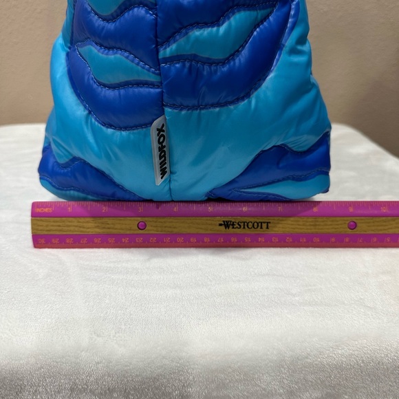 Wildfox Turquoise and Blue Lips Tote Bag - Picture 7 of 9